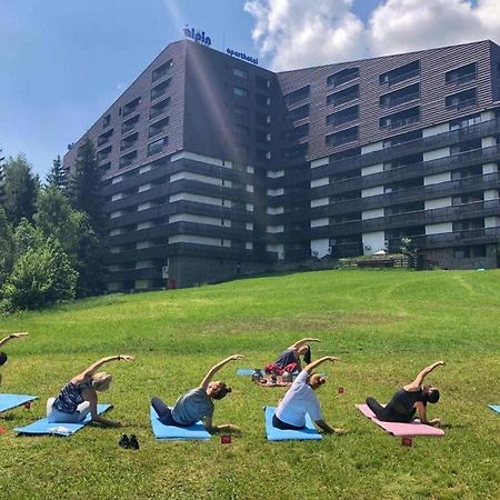 Alpin Resort Apartments Deluxe 2406 포이아나브라소프 외부 사진