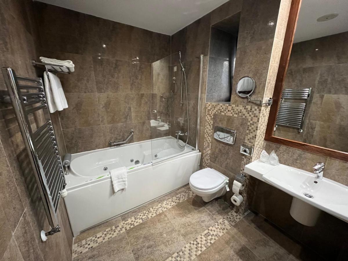 Alpin Resort Apartments Deluxe 2406 포이아나브라소프 외부 사진