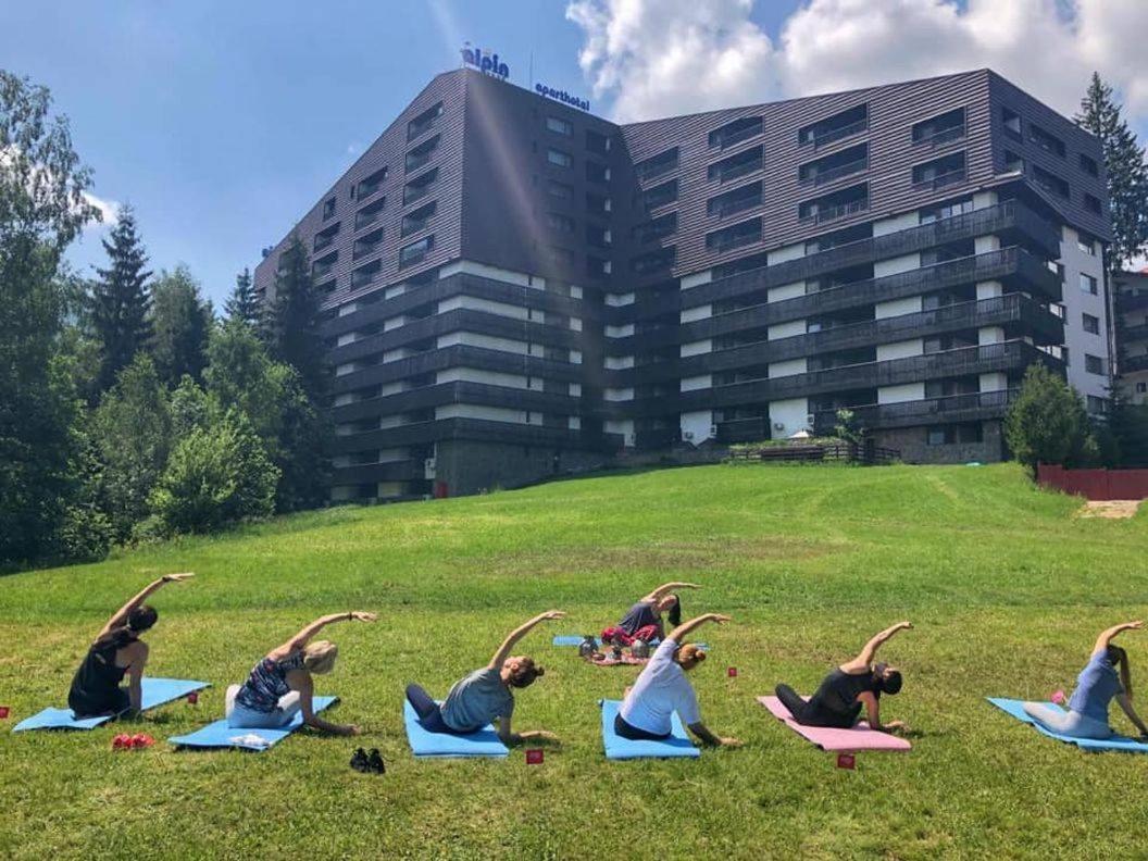 Alpin Resort Apartments Deluxe 2406 포이아나브라소프 외부 사진